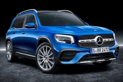 mercedes-benz-glb-25