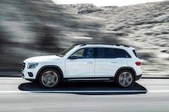 mercedes-benz-glb-6