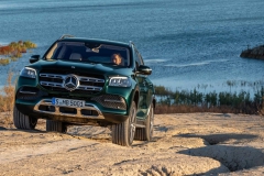 2020-mercedes-benz-gls-class (18)