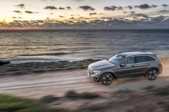 mercedes-benz-glc-2019 (6)
