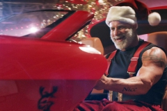 dodge-challenger-santa-sleigh (1)