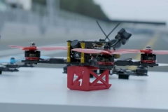 mercedes-amg-gt-vs-drone (3)