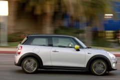 mini-cooper-se-2019-16