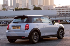 mini-cooper-se-2019-17