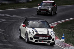 2019-mini-cooper-jcw-convertible (8)