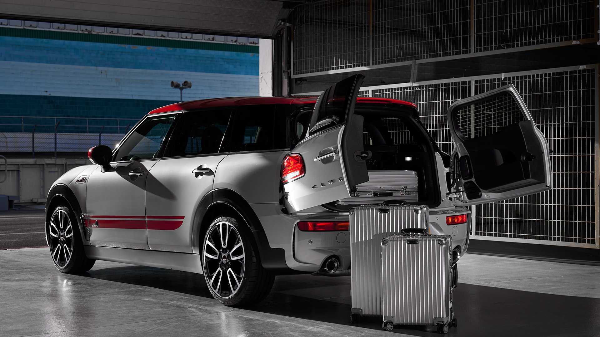 2019-mini-john-cooper-works-clubman-21