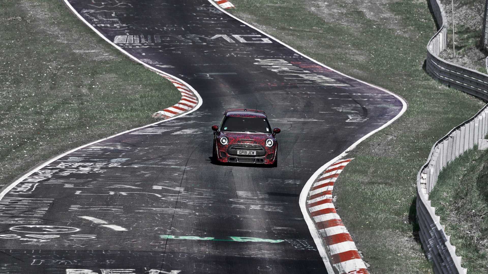 2020-mini-john-cooper-works-gp-prototype-2