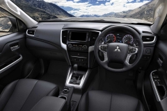 2019-mitsubishi-l200-triton (15)