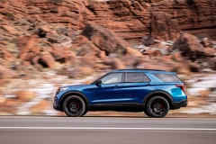 2020-ford-explorer-st (2)