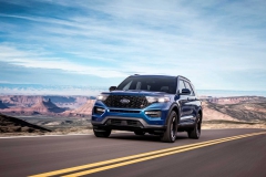2020-ford-explorer-st