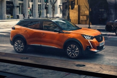 2019-peugeot-2008-4