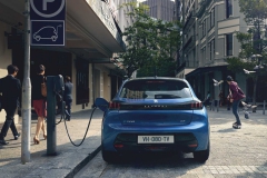 peugeot-e208-2019 (13)