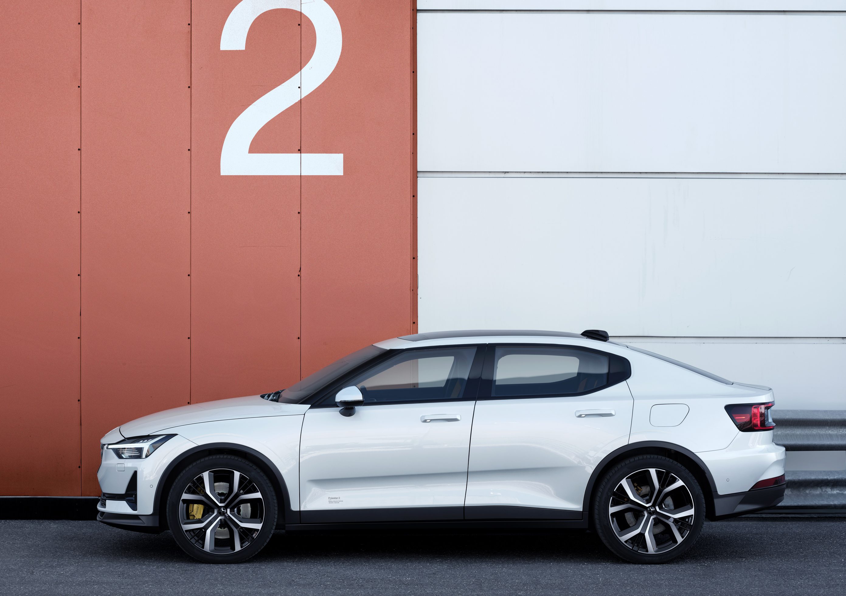 Polestar_2_006-1-e1551274510115