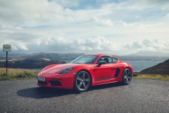 2019-porsche-718-cayman-t-side