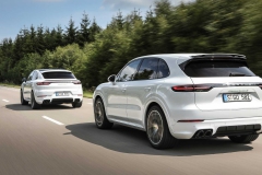 2020-porsche-cayenne-turbo-s-e-hybrid-coupe-turbo-s-e-hybrid-and-coupe-e-hybrid-1