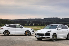 2020-porsche-cayenne-turbo-s-e-hybrid-coupe-turbo-s-e-hybrid-and-coupe-e-hybrid