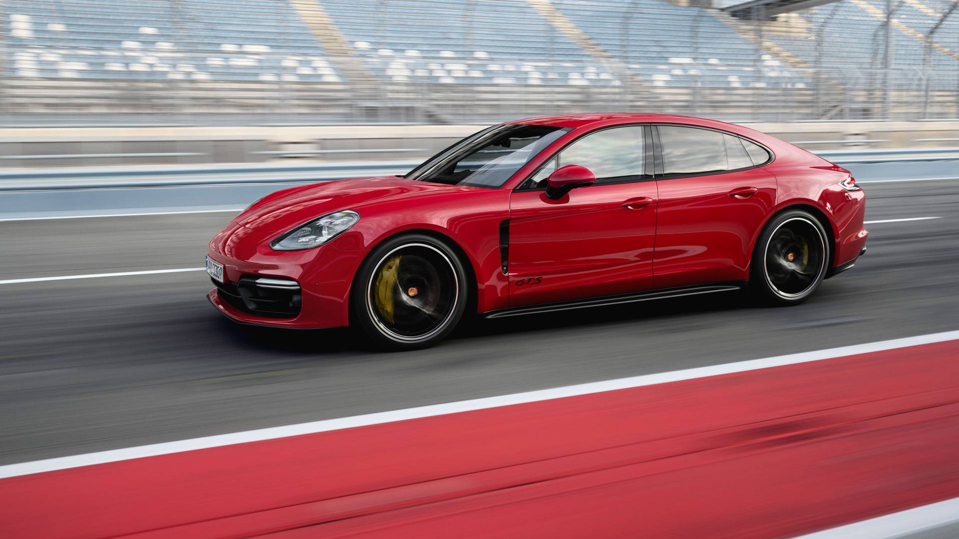 2019-porsche-panamera-gts (1)