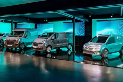 21225131_2019_-_Renault_Light_Commercial_Vehicles_Range