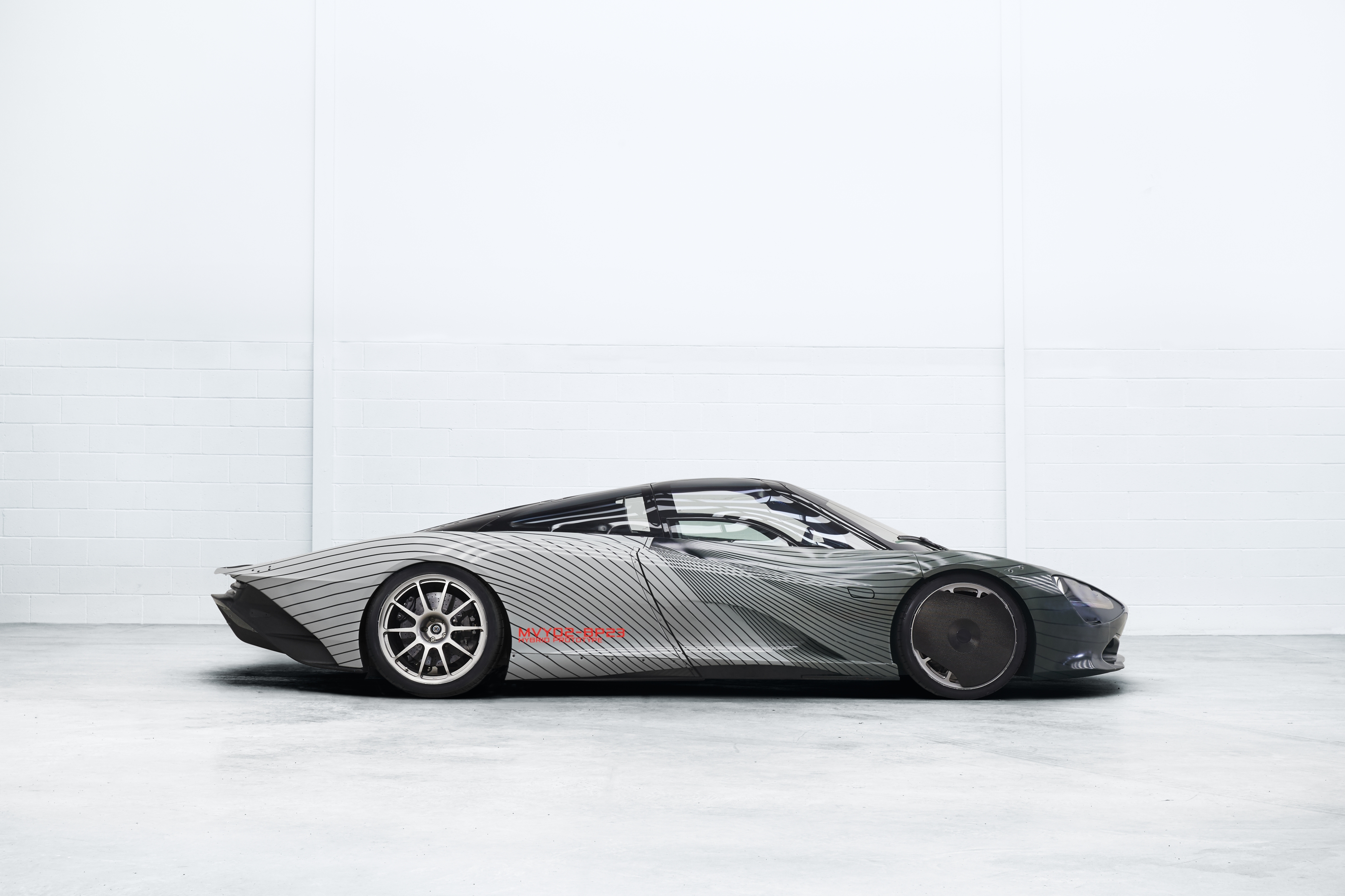 Medium-9895-McLarenSpeedtailAttributePrototype-Albert