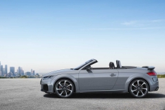 2019-audi-tt-rs-roadster