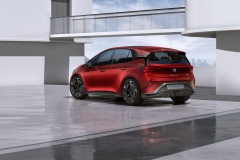 SEAT-el-Born-plugged-into-electric-mobility_06_HQ