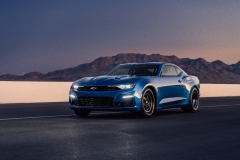 The eCOPO Camaro Concept offers an electrified vision of drag racing, with an electric motor and GM’s first 800-volt battery pack replacing the gas engine, enabling 9-second quarter-mile times.