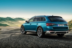 2020-skoda-superb-scout-2