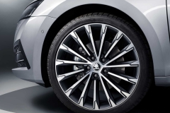 2020-skoda-octavia-13