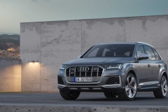 2020-audi-sq7-tdi-2
