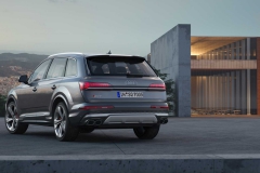2020-audi-sq7-tdi-7