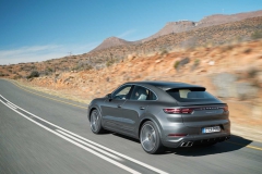 2019-porsche-cayenne-coupe (9)