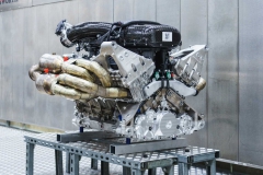 aston-martin-valkyrie-s-cosworth-v12-engine (2)