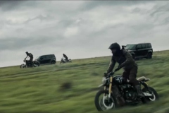 land-rover-defender-james-bond-commercial-1