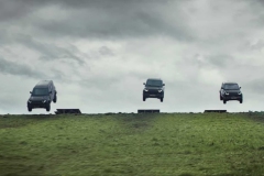 land-rover-defender-james-bond-commercial