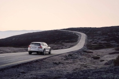 new-volvo-v60-cross-country (14)