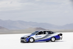 Modified Jetta breaks the speed record in its class in the USA with 338 km/h