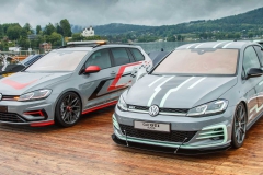 vw-golf-gti-aurora-and-golf-estate-r-4motion-fighterr-1