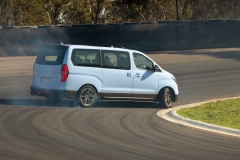 hyundai-imax-n-drift-bus-4