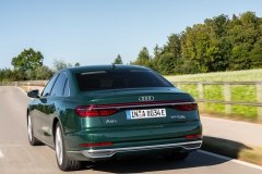 2020-audi-a8-l-60-tfsi-e-6