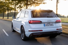 audi-q7-60-tfsi-e-2019-3