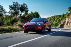 Aston_Martin_DBX01-jpg