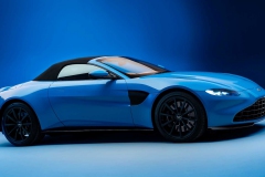 2021-aston-martin-vantage-roadster-3