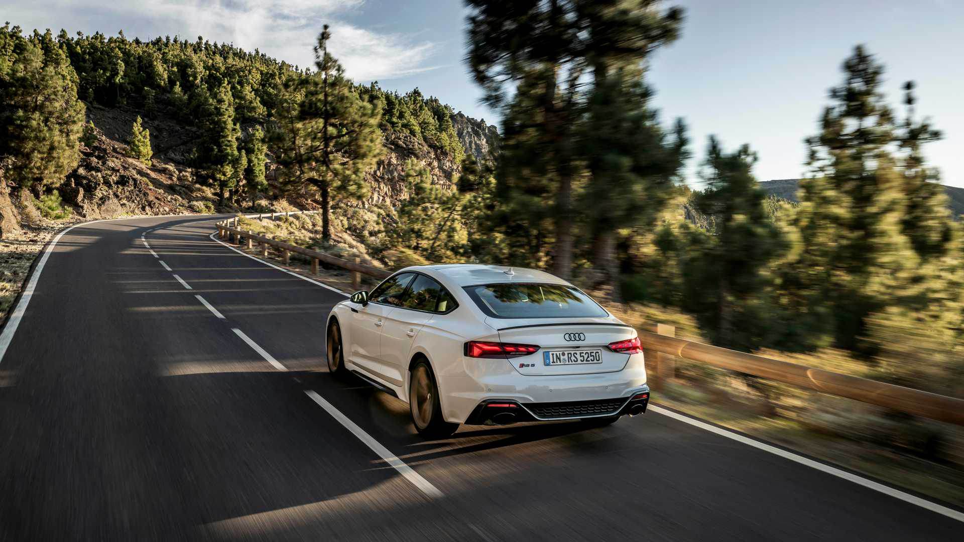 2020-audi-rs5-sportback-facelift-6