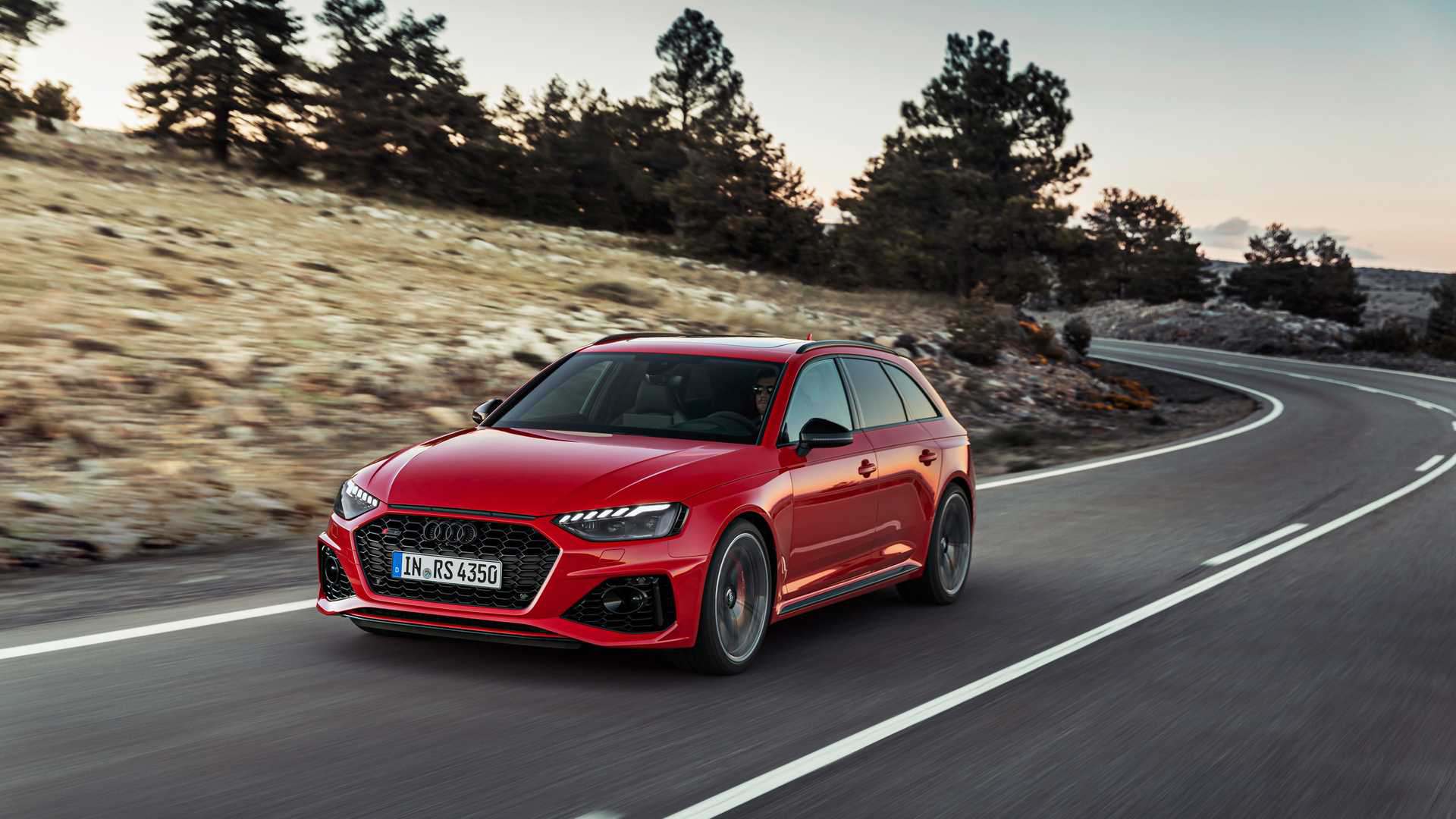 audi-rs-4-avant-2020-13