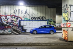 P90386507_highRes_nightdriving-in-buch