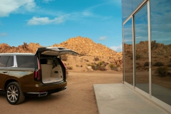 2021-cadillac-escalade-16