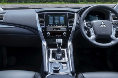 2020-mitsubishi-pajero-sport-facelift-6