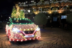 nissan-leaf-christmas-tree-1