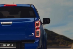 2020-isuzu-d-max-3