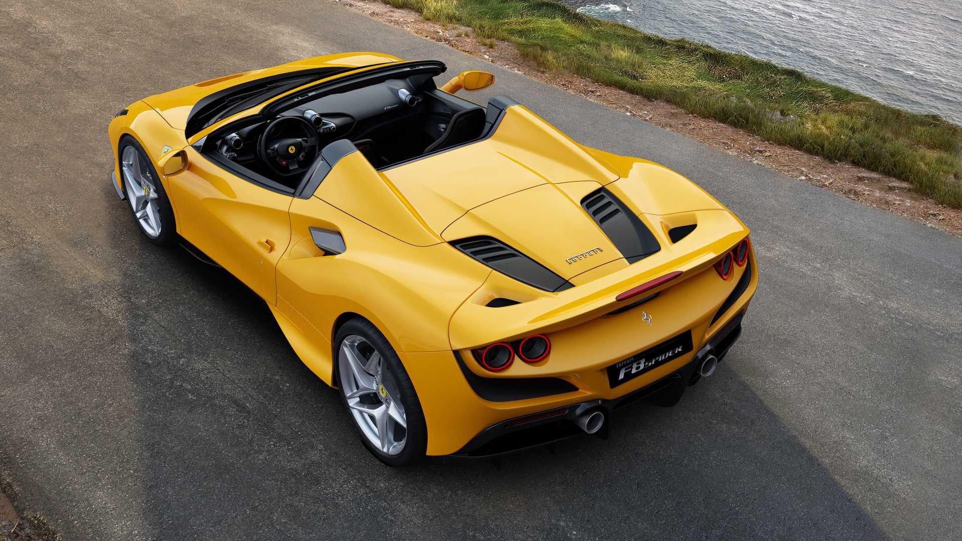 2020-ferrari-f8-spider-5